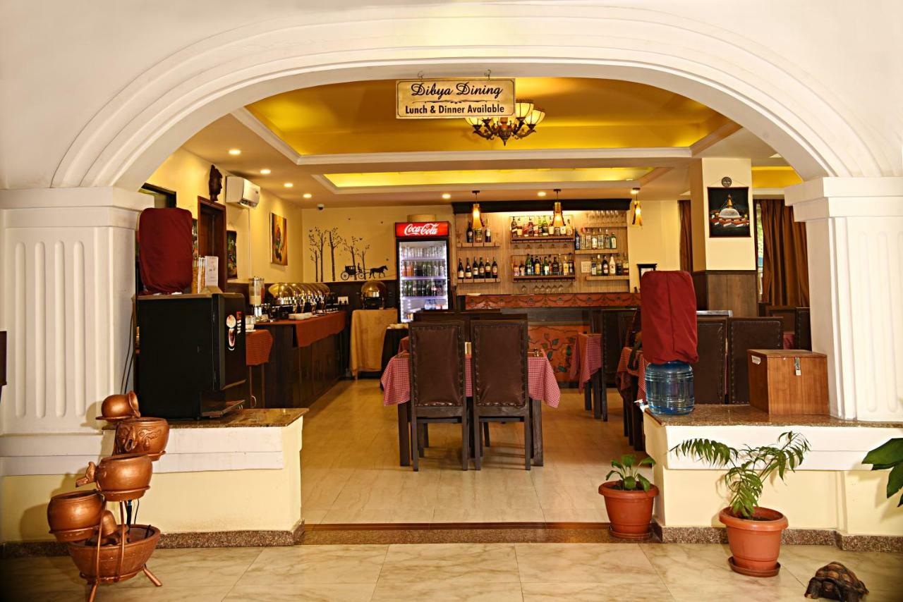 DOM Himalaya Hotel Katmandu Dış mekan fotoğraf