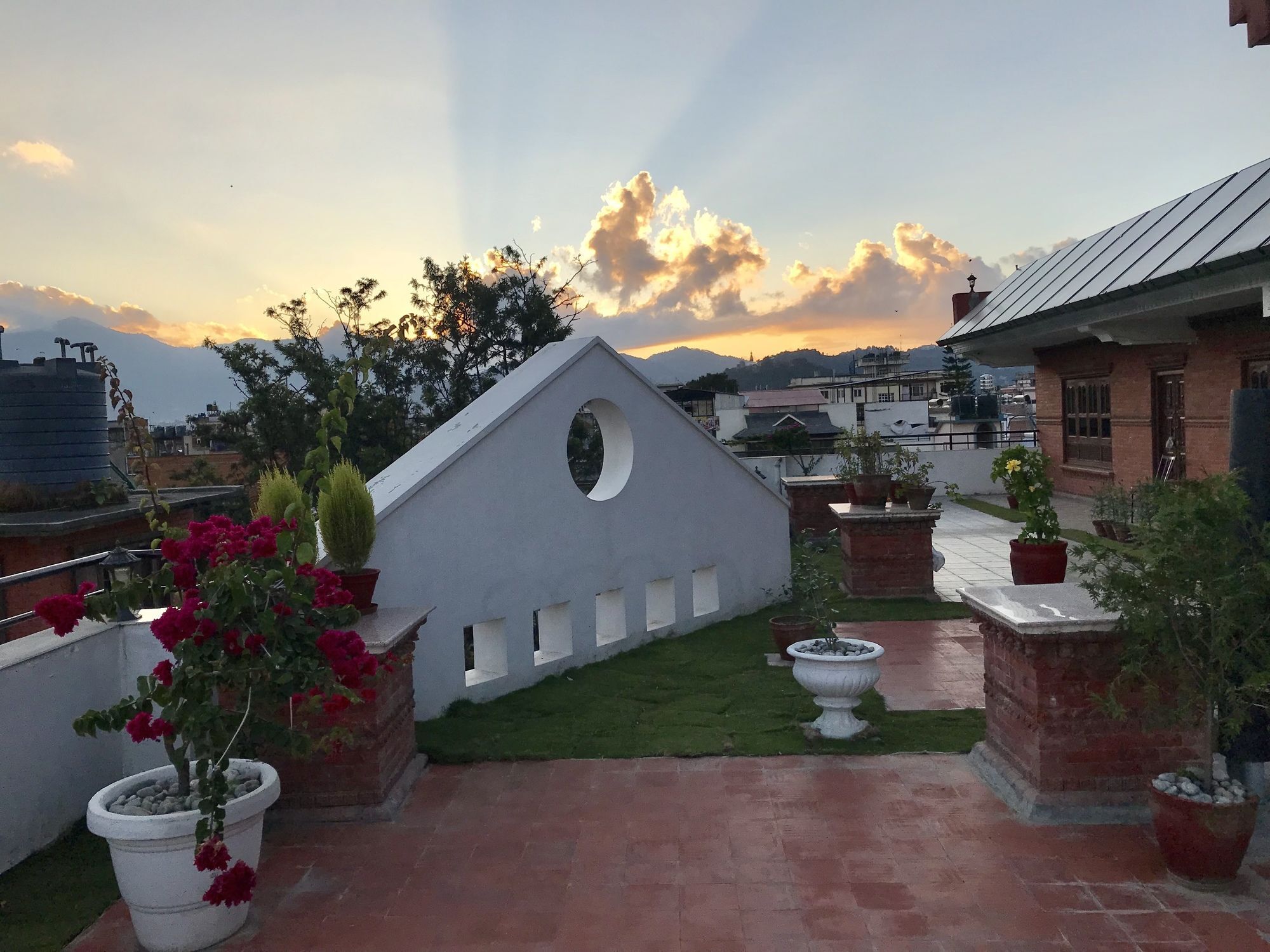 DOM Himalaya Hotel Katmandu Dış mekan fotoğraf